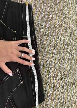 Чорна міні спідниця джинсова з карманами трапеція м5 фото