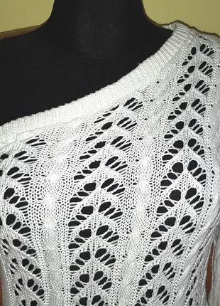 Трендовое белое вязаное платье на одно плечо бренд femme2 фото