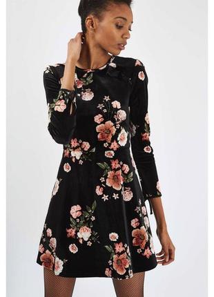 Чорна коротка оксамитова сукня з квітковим принтом topshop petite  🛍️1+1=3🛍️1 фото