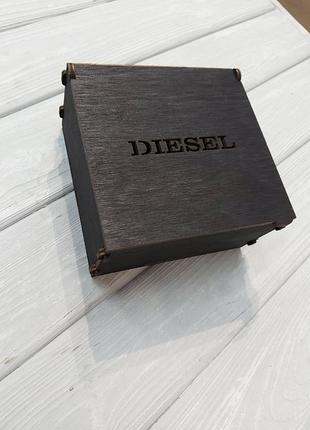 Брендовая деревянная коробка под ремень в стиле diesel дизель