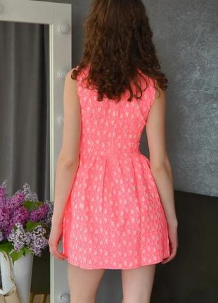 Женское розовое платье3 фото