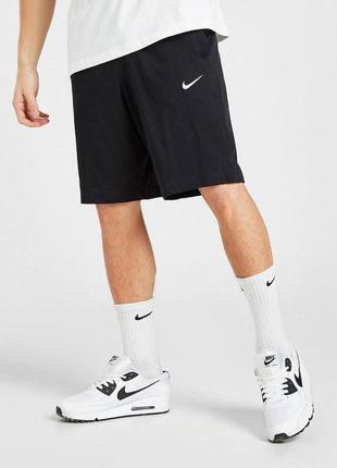 Мужские чёрные шорты nike yellow черные мужские шорты nike yellow шорты