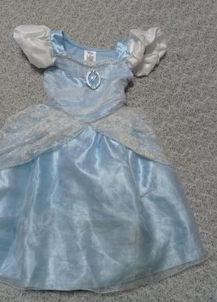 Оригинал карнавальное платье золушка disney store 3-4 года1 фото