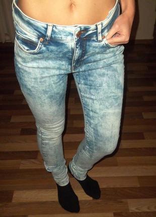 Новые фирменные джинсы noisy my
