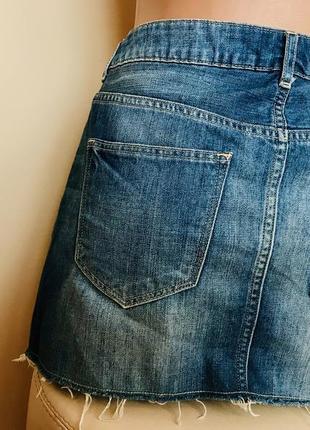 Крутая брендовая джинсовая юбка с рваным низом 🤘🏻6 фото