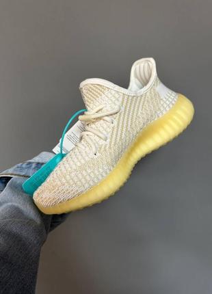 Рефлективное кроссовки adidas yeezy boost 350 v2 бежевые женские кроссовки adidas yeezy boost 350 рефлективные кроссовки адидас извые буст 3507 фото