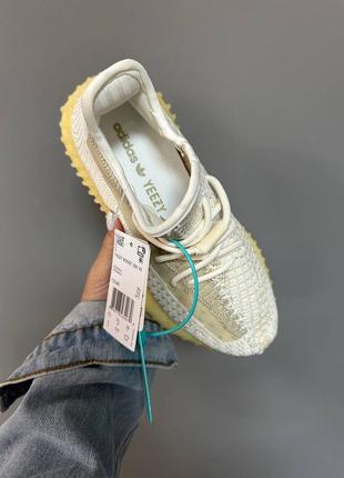 Рефлективное кроссовки adidas yeezy boost 350 v2 бежевые женские кроссовки adidas yeezy boost 350 рефлективные кроссовки адидас извые буст 3509 фото