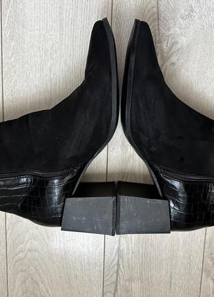 Стильні чоботи ботильйони демі великий розмір