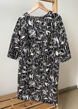 Женское платье в цветы большой размер черно белое платье1 фото