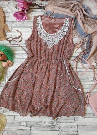 Винтажное платье с рюшами кружево в цветочки new look