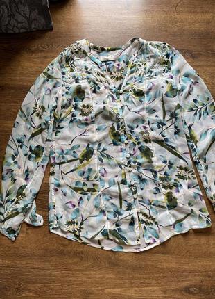 Блуза у квітковий принт