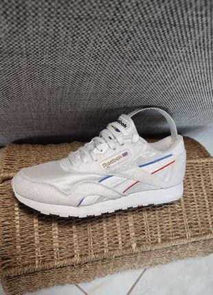 Кроссовки reebok classic leather m u international eg 59095 фото