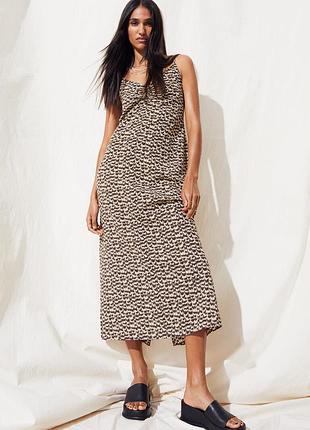 Стильне міді плаття в принт h&amp;m