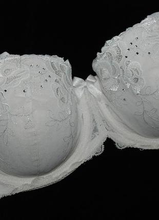 36c/ 80c шикарный бюстгальтер из тончайшего тюля с восхитительной вышивкой f&f