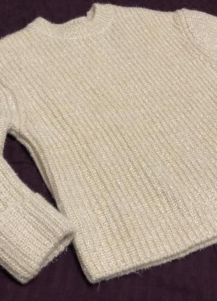 Объемный свитер1 фото