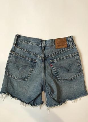 Бриджи,джинсовые шорты, шорты levi’s2 фото