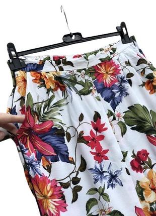 Цветатые легкие летние, брюки с ломпасами от f&amp;f6 фото