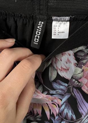Длинная шифоновая юбка h&m юбка пляжная с разрезами стильная юбка с цветами и попугаями трендовая пляжная юбка2 фото