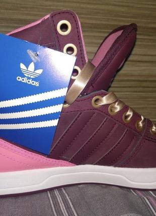 Кросівки adidas