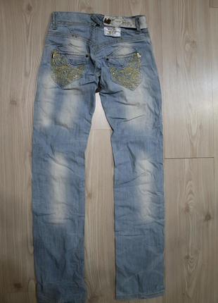 Женские джинсы размер 42 xs s голубые прямого кроя прямые классические классика брюки штаны кожаные8 фото