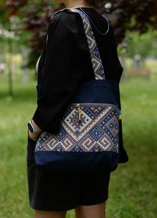 Текстильна жіноча сумка "важниця а" ручної роботи.