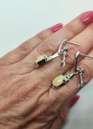 Серебряные серьги с натуральными огненными опалами
