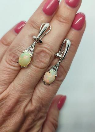 Серебряные серьги с натуральными огненными опалами