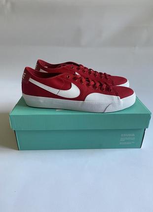 Нові кеди nike sb blazer court red оригінал