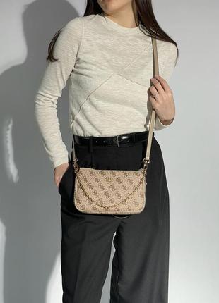 Базова сумка guess mini bag gold👜