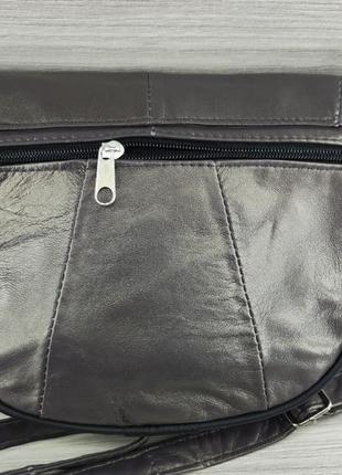 Стильная кожаная сумка кросс-боди с регулируемым плечевым ремнем для женщин в темно серебряном цвете5 фото