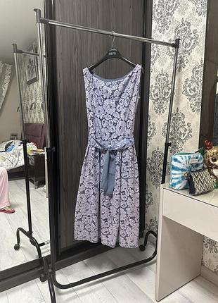 Плаття з французького кружева р. s