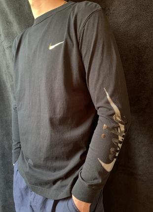 Лонгслив nike