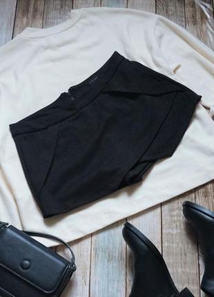 Черные трикотажные шорты-юбка1 фото