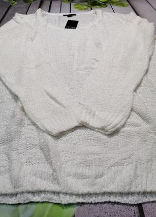 Свободный пуловер белого цвета свитер рыхлой вязки3 фото