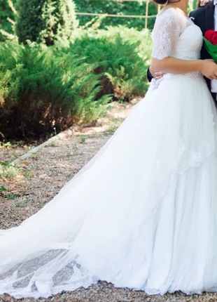 Цена до конца февраля!пышное свадебное платье со шлейфом1 фото