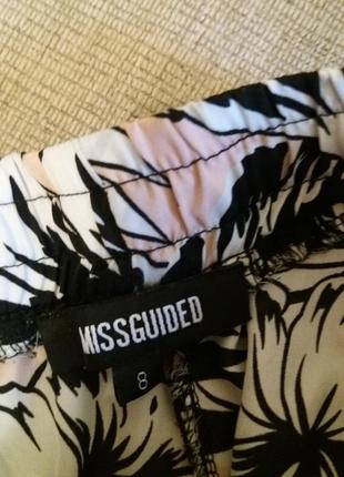 Шорты с кружевными вставками missguided7 фото