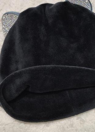 Велюрова шапка з вушками на 5-8 років3 фото