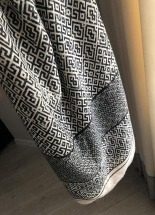 Красивая шаль