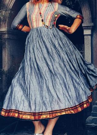 Платье с люрексом длинное макси расклешенное в этно бохо стиле в полоску индийское1 фото