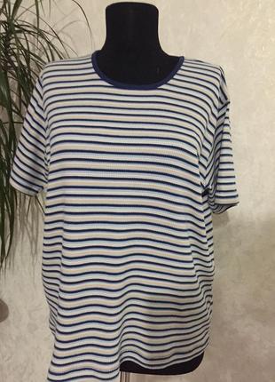 Футболка в рубчик,на не високий зріст