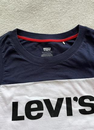 Свободный топ levis2 фото