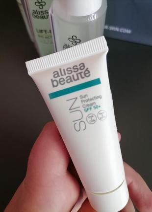 Високоефективний захисний крем spf 50 allisa beaute