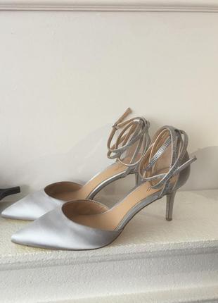 Badgley mischka sabrina весільні туфлі сірого кольору