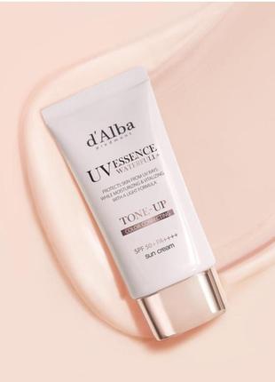 Сонцезахисна есенція з тонувальним ефектом d'alba waterfull uv essence tone-up sun cream spf 50+pa+++, 50 мл