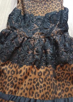 Леопардовое платье с коротким рукавом4 фото