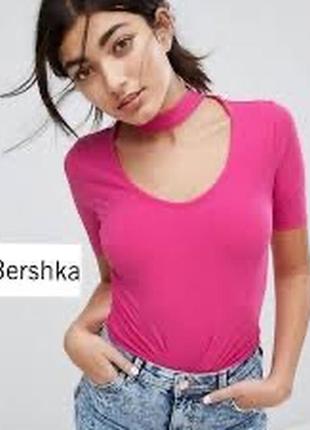 Топ в рубчик с чокером bershka2 фото