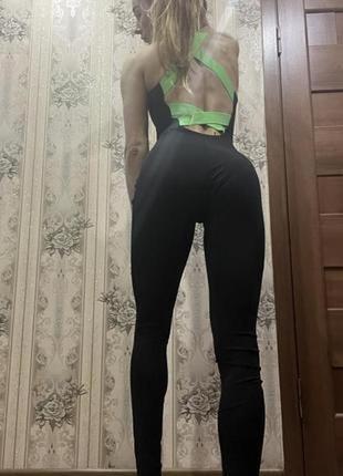 Спортивний комбез