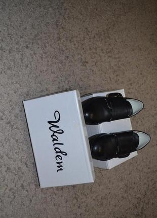 Туфлі на хлопчика, розмір 28, одягнені 1 раз, стан нових.