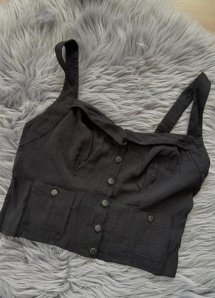 Топ на пуговицах, черный топ на бретелях