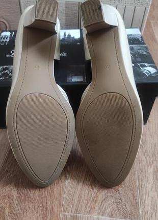 Туфли кожаные, лаковые lady marcia 40р, 26 см стелька5 фото